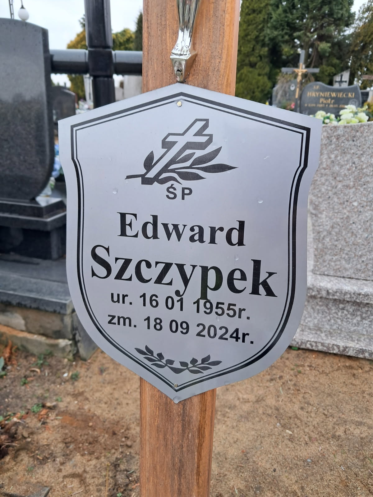 Waldemar Skrzypek 1952 Świdwin - Grobonet - Wyszukiwarka osób pochowanych