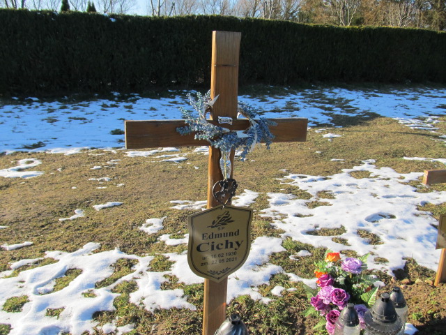 Edmund Cichy 1930 Świdwin - Grobonet - Wyszukiwarka osób pochowanych