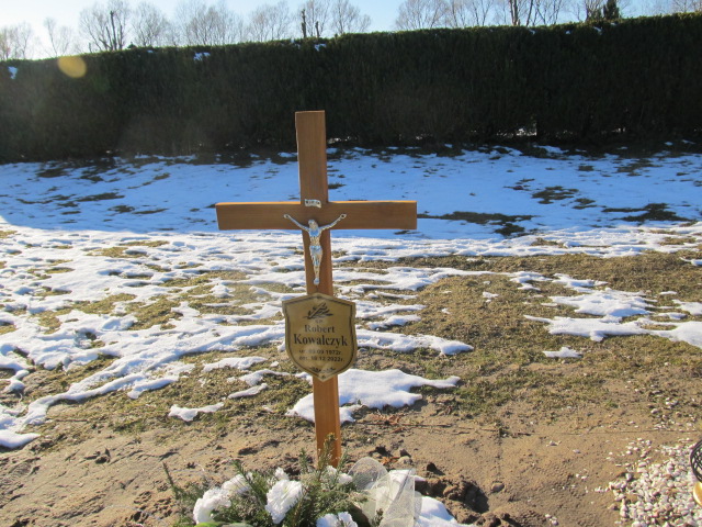 Robert Kowalczyk 1972 Świdwin - Grobonet - Wyszukiwarka osób pochowanych
